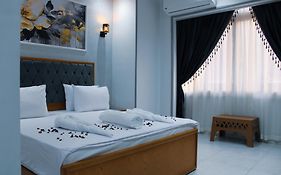 Olivia Hotel
